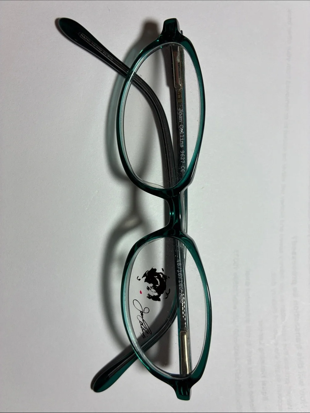 Kids Teal Oval Frame with Spring Temples - pretty color !